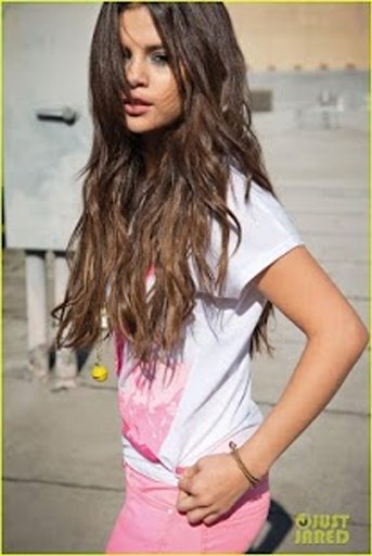 Selena Gomez Best Wallpapers截图11