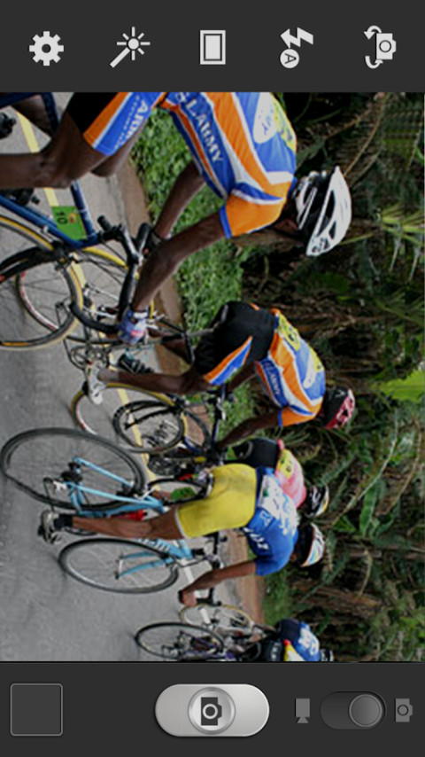 Tour De Hiru截图5