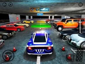 Multi Level Police Car Parking截图4