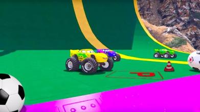 Superheroes Monster Truck Parking: Mega Ramp Games截图2