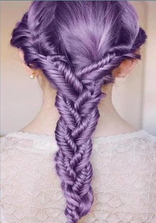 French Braid Hairstyle截图3