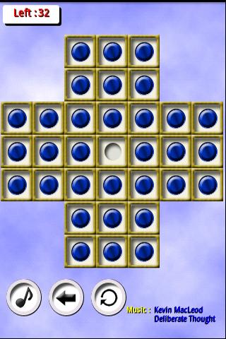 Peg Solitaire Free KP截图2