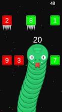 Snake Vs Spikes - Collect Blocks And Avoid Spikes截图4