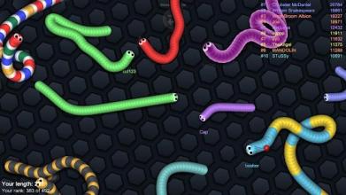 Snake Love Balls .IO截图1