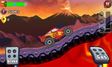 Super McQueen Monster Cars 1 Climb Racing截图3