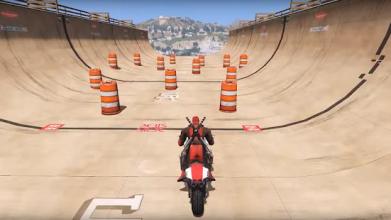 Super Hero Extreme Bike Stunt Subway Master截图3